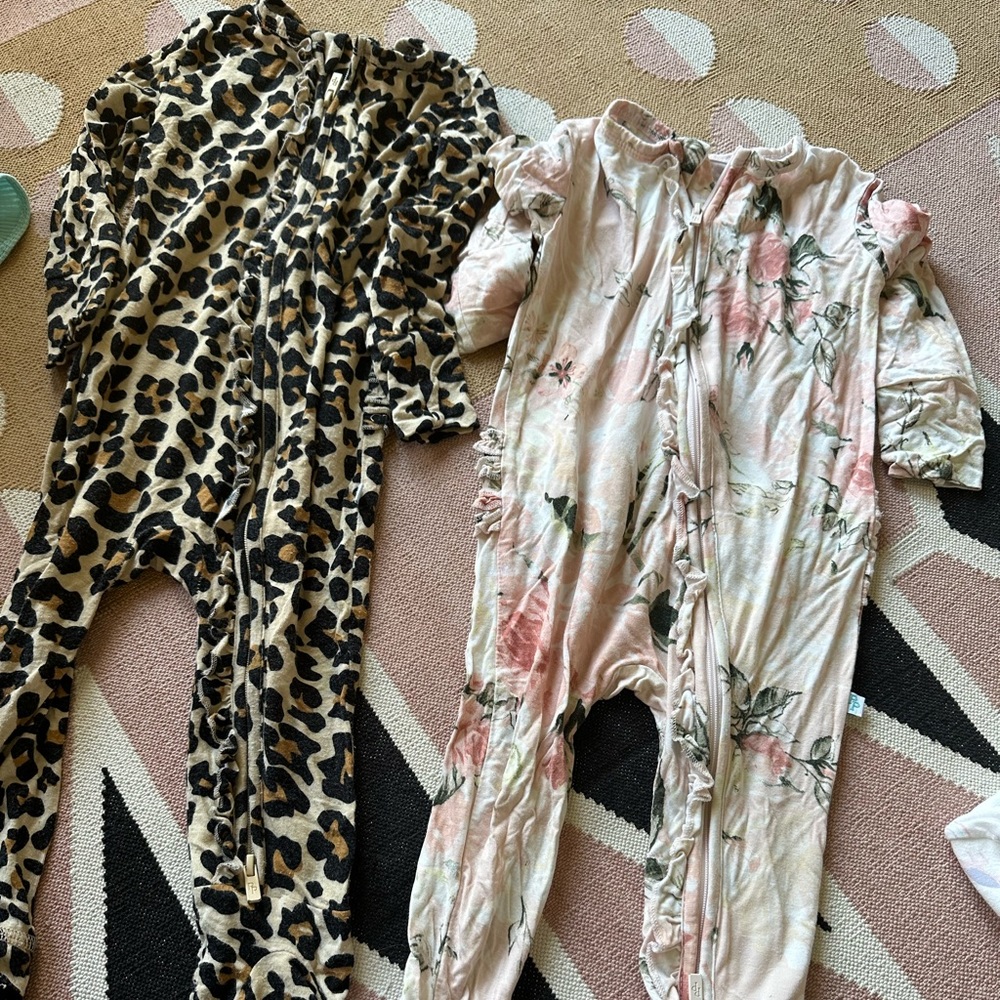 Posh peanut zipper pjs